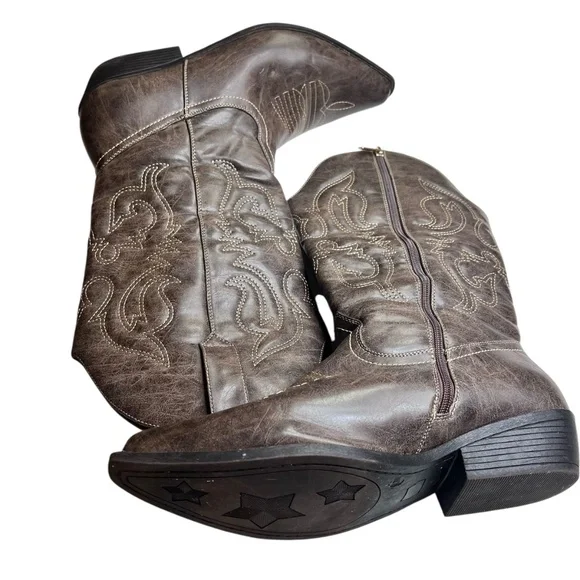 Cloudwalker by Avenue Abby Pointed Toe Side Zipperr Cowgirl Boots - Picture 3 of 15